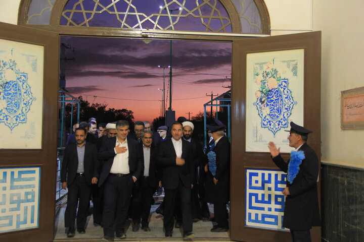 تصاویر/بازدید میدانی استاندار مرکزی از امامزاده محمد عابد(ع)