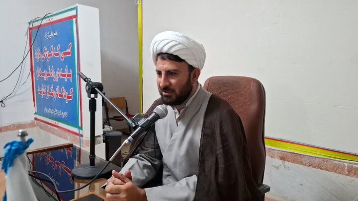 تصاویر/کارگاه آموزشی اامر به معروف و نهی از منکر فرهنگیان در دلفان