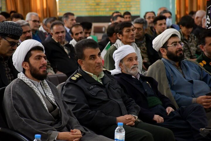 تصاویر/ همایش اقتدار بسیجیان در تکاب