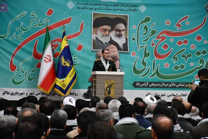 تصاویر/ گردهمایی اقتدار بسیجیان شهرستان ماکو