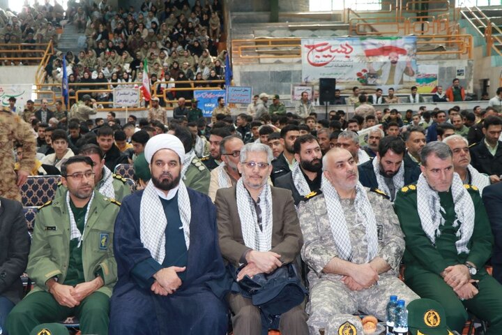 تصاویر/ گردهمایی اقتدار بسیجیان شهرستان ماکو