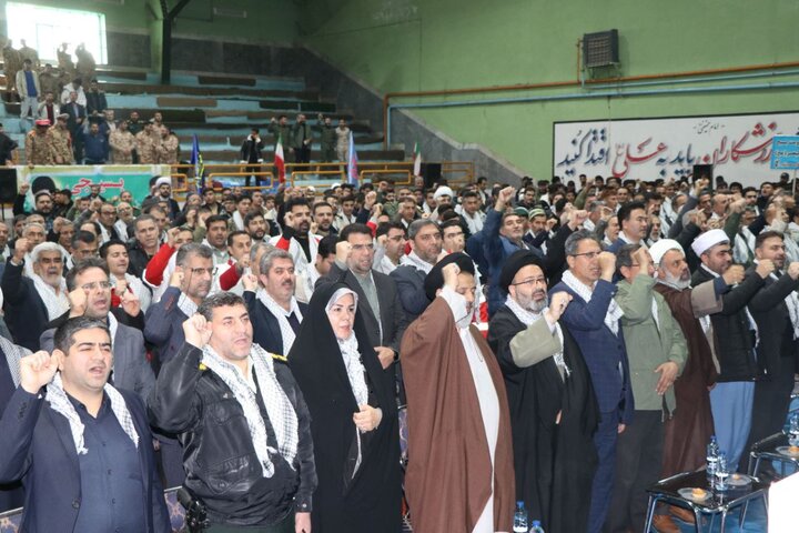 تصاویر/ گردهمایی اقتدار بسیجیان شهرستان ماکو