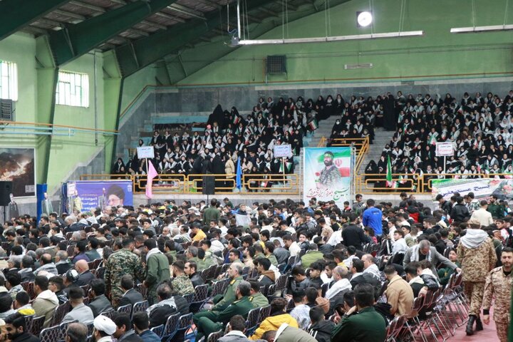 تصاویر/ گردهمایی اقتدار بسیجیان شهرستان ماکو