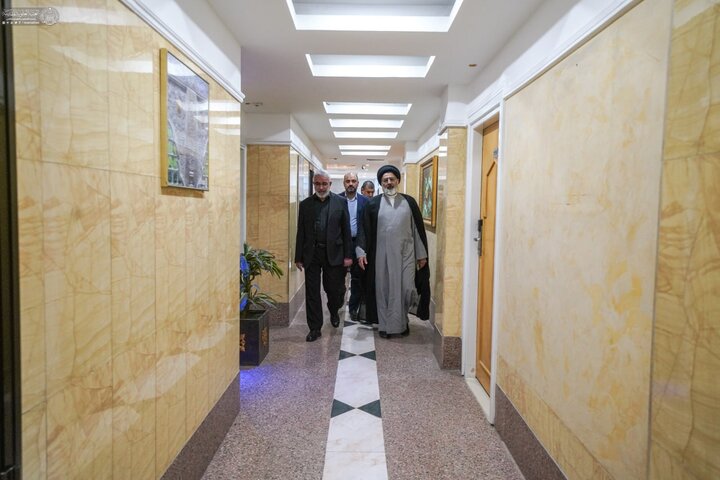 العتبة العلويّة المقدّسة تستقبل الوفود المشاركة في مؤتمر العلّامة النائيني بنسخته الثانية