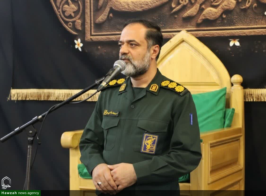 آخرین حربه دشمن، ناامیدسازی مردم است