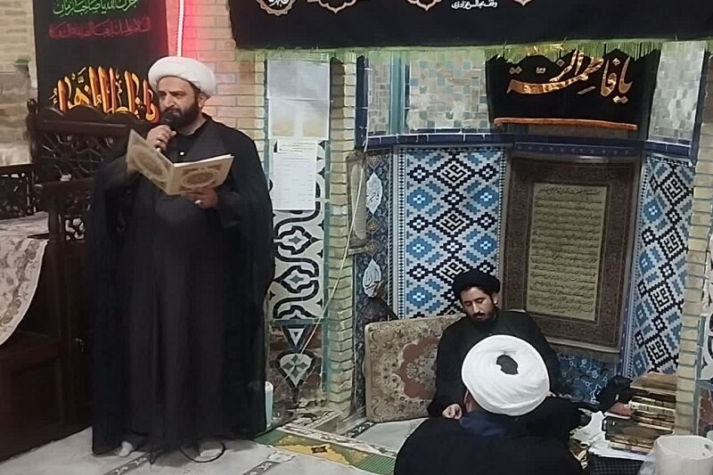 حجت‌الاسلام عباسی امامت جماعت مسجد معتمدالدوله کرمانشاه شد+عکس