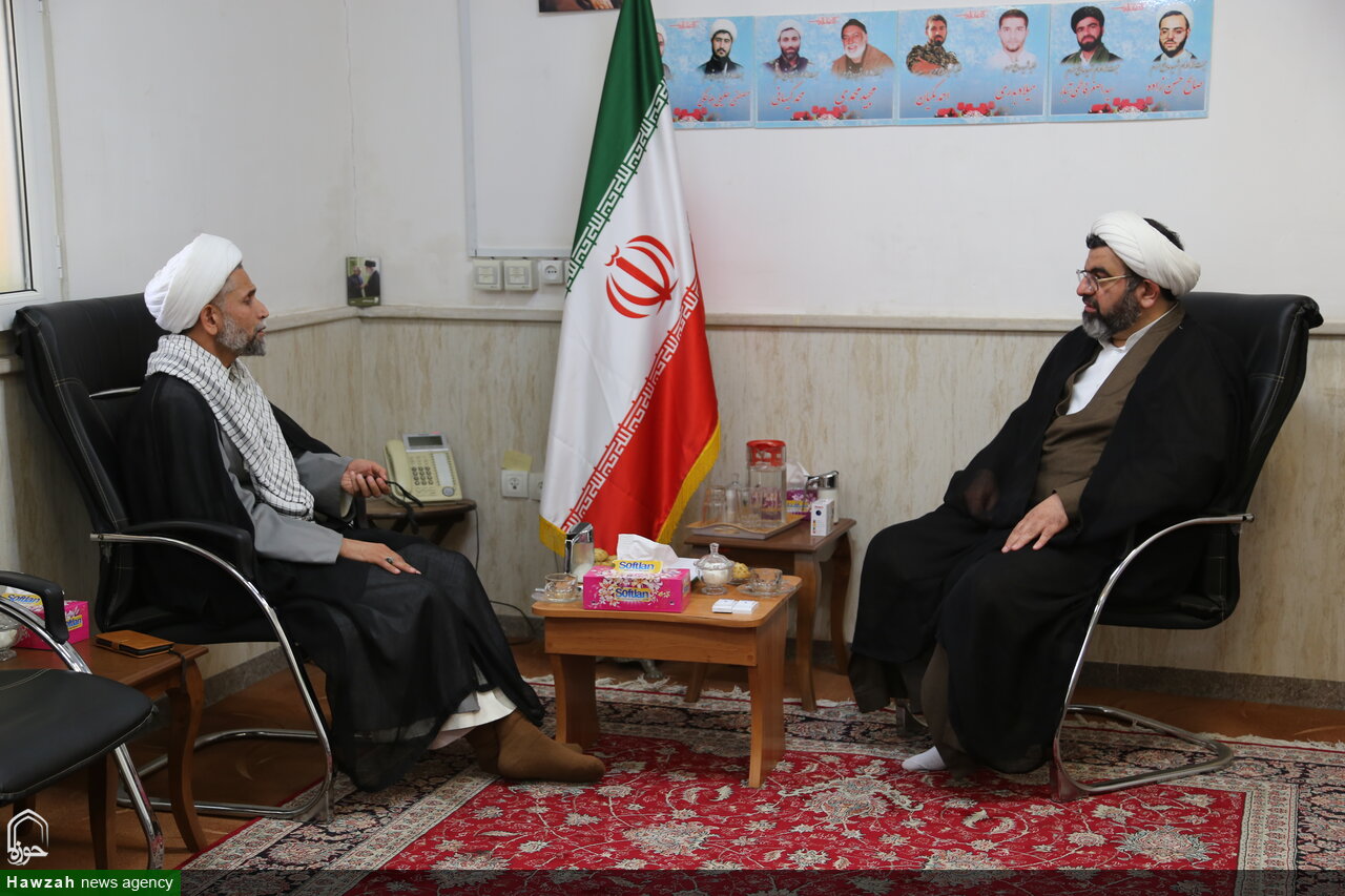 تصاویر/ دیدار امام جمعه حمیدیه با مدیر حوزه علمیه خوزستان