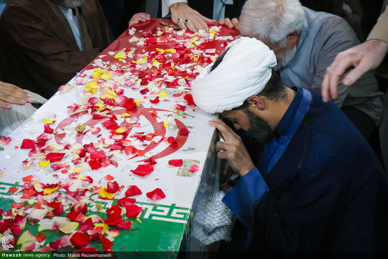 تصاویر/ میزبانی مرکز مدیریت حوزه‌های علمیه از شهید گمنام