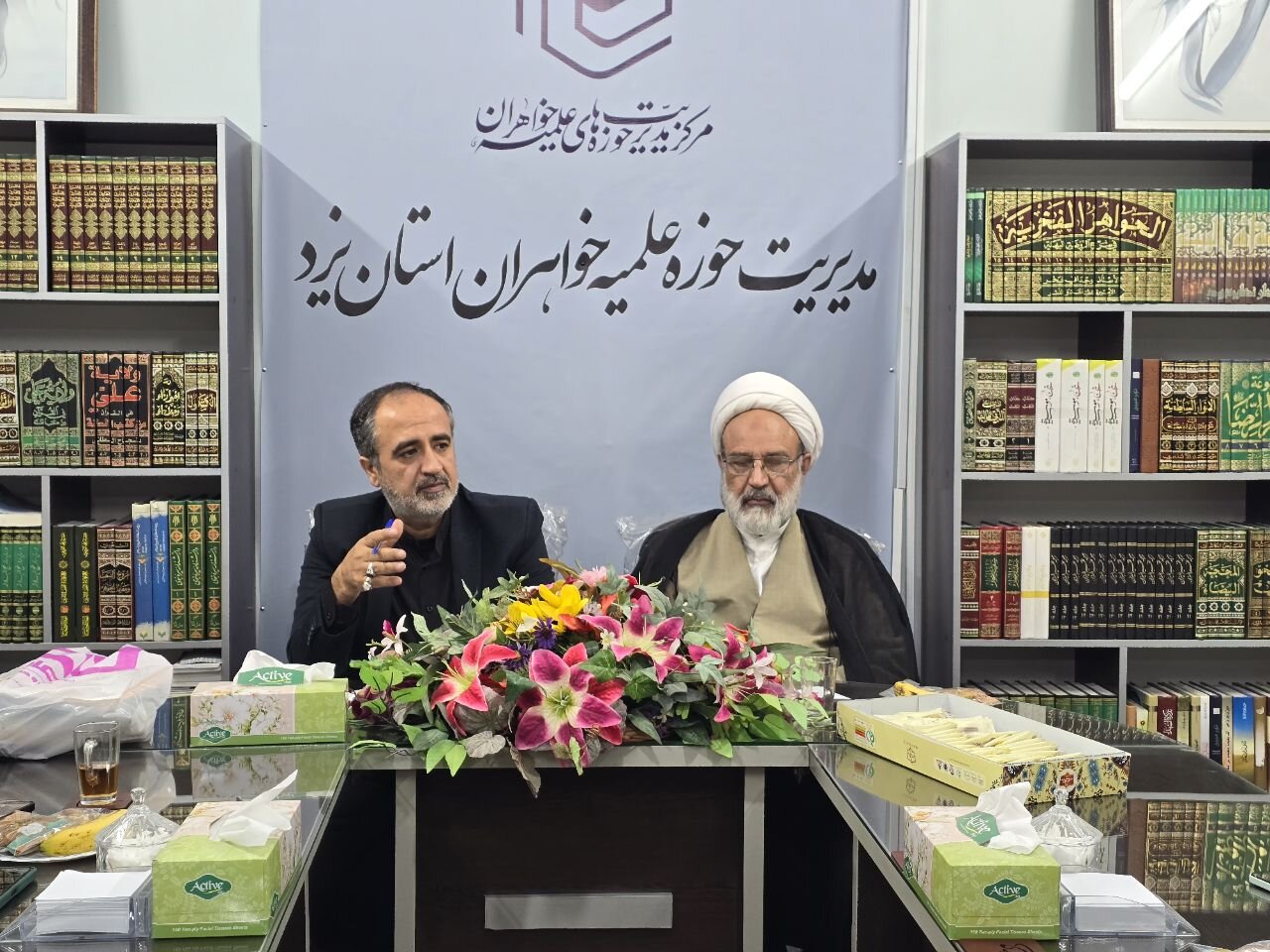 پیوند حوزه علمیه خواهران یزد و نشر هاجر در مسیر تربیت کودکان و نوجوانان+تصاویر