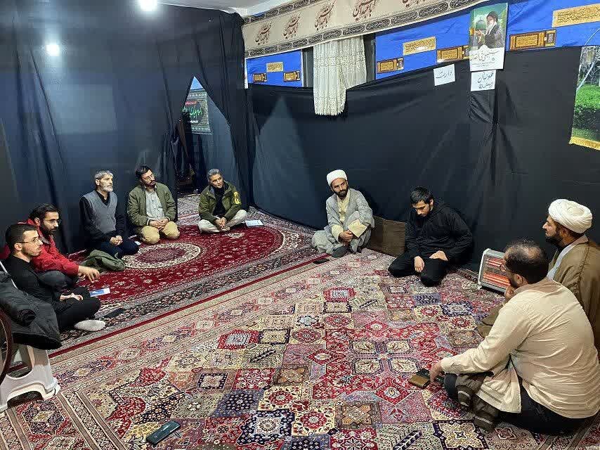 همزمان با ایام شهادت حضرت زهرا(س) مبلغان مدرسه مدینه العلم قم در شهر کرج حضور پیدا کردند و به فعالیت های تبلیغی پرداختند.