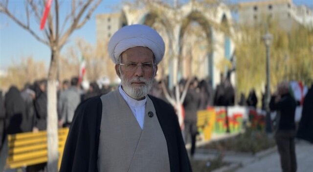 رهبری معظم، شهدا و حقانیت نظام اسلامی موجب رشد انقلاب است