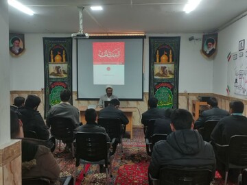 طلاب نهاوندی با مفاخر علمی این شهرستان آشنا شدند+عکس