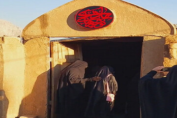 برگزاری مراسم اختتامیه نمایشگاه «روایت غربت در کوچه‌های مادری» در کرمانشاه