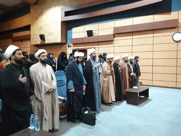 تصاویر/  جلسه تدبر در قرآن کریم در بم