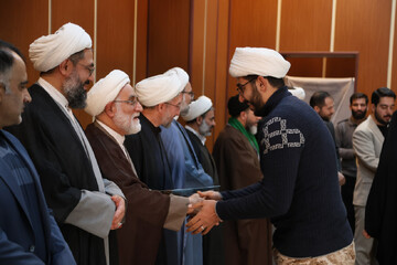 تصاویر / گردهمایی دانشجویان و طلاب بسیجی، پیشگامــان رهــایی