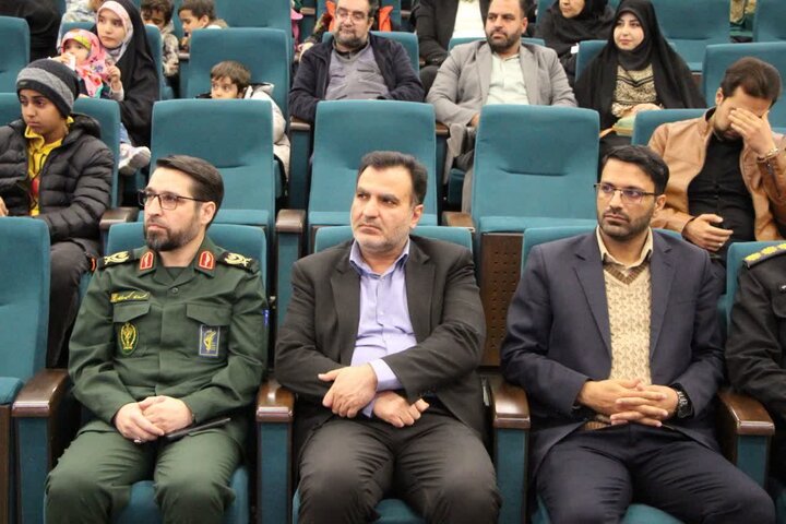 تصاویر/همایش شکوه و اقتدار بسیج درکاشان