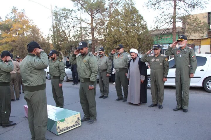 تصاویر| استقبال از پیکر شهید گمنان در مرکز هوانیروز شهید وطن پور