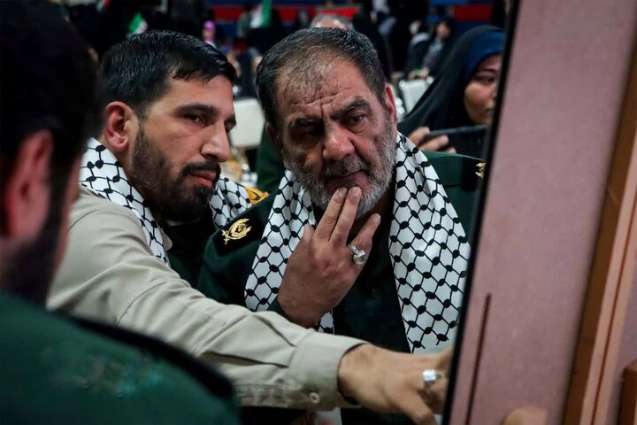 تصاویر/جشن بزرگ اقتدار و خدمت بسیجیان در اراک