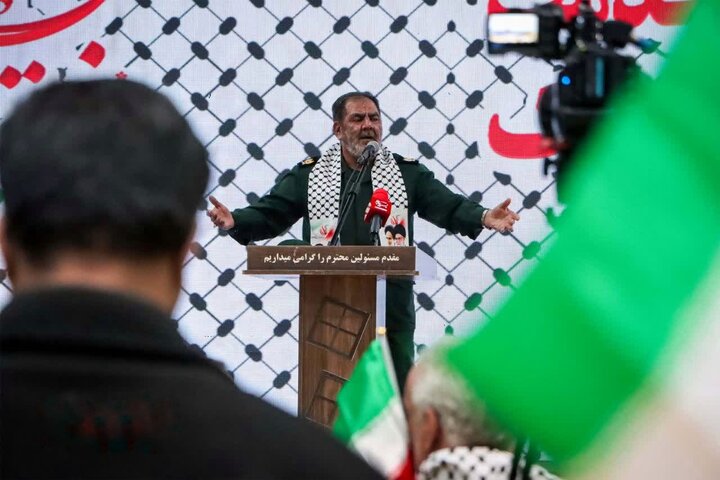 تصاویر/جشن بزرگ اقتدار و خدمت بسیجیان در اراک