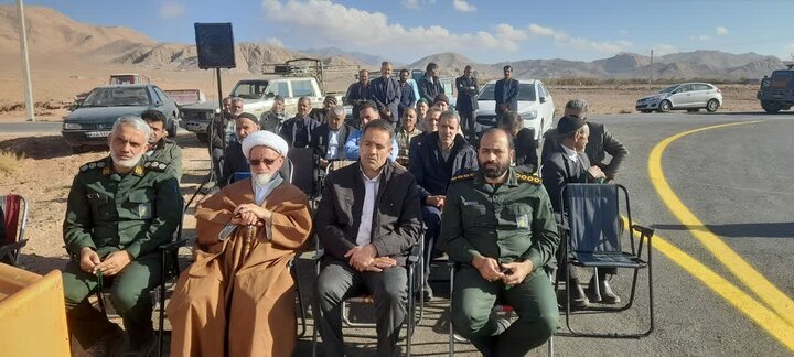 تصاویر/بهره برداری جاده مزارع انقلاب یک ودو با حضورامام جمعه جوشقان قالی