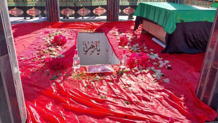 تشییع و خاکسپاری شهید گمنام در بخش انارک شهرستان نائین