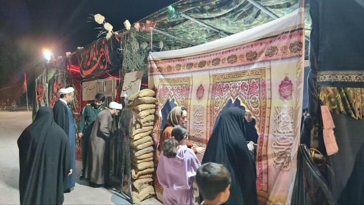 تصاویر/ بازدید امام جمعه گناوه از مجموعه فرهنگی شهدای گمنام