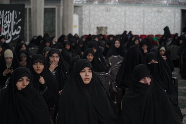 تصاویر/گردهمایی طلاب و دانشجویان بسیجی قم در آیین پیشگامان رهایی