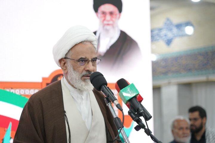 تصاویر/گردهمایی طلاب و دانشجویان بسیجی قم در آیین پیشگامان رهایی