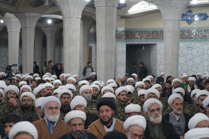 تصاویر/گردهمایی طلاب و دانشجویان بسیجی قم در آیین پیشگامان رهایی