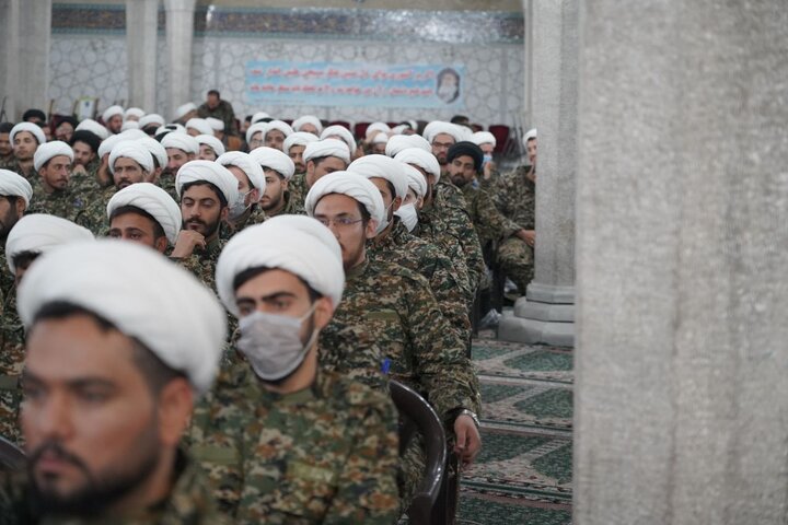 تصاویر/گردهمایی طلاب و دانشجویان بسیجی قم در آیین پیشگامان رهایی