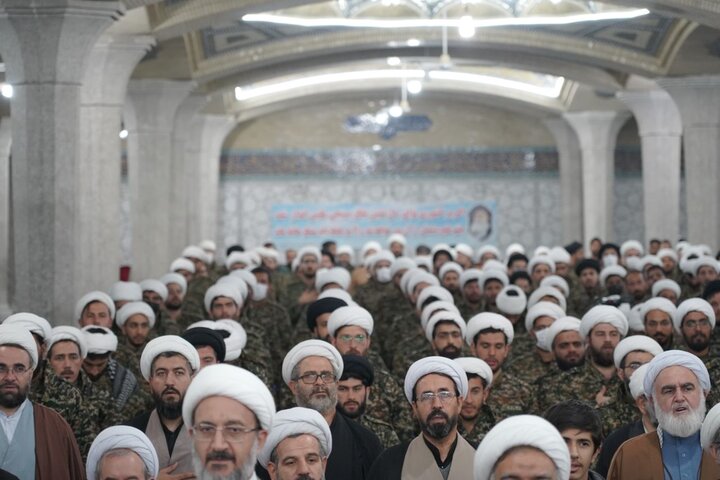 تصاویر/گردهمایی طلاب و دانشجویان بسیجی قم در آیین پیشگامان رهایی