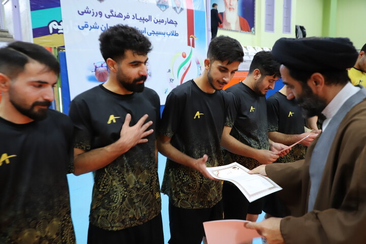 تصاویر | اختتامیه چهارمین المپیاد فرهنگی، ورزشی طلاب بسیجی آذربایجان شرقی