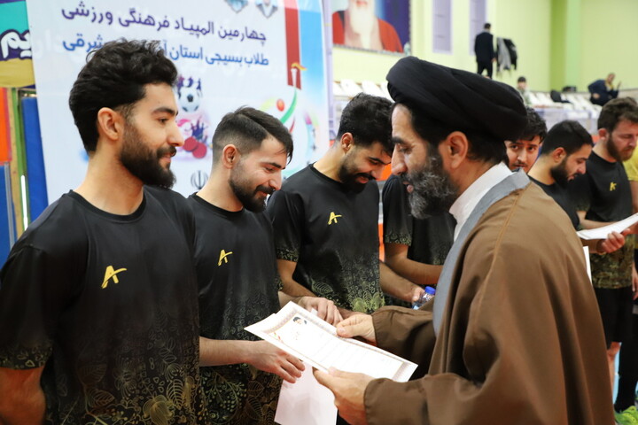 تصاویر | اختتامیه چهارمین المپیاد فرهنگی، ورزشی طلاب بسیجی آذربایجان شرقی