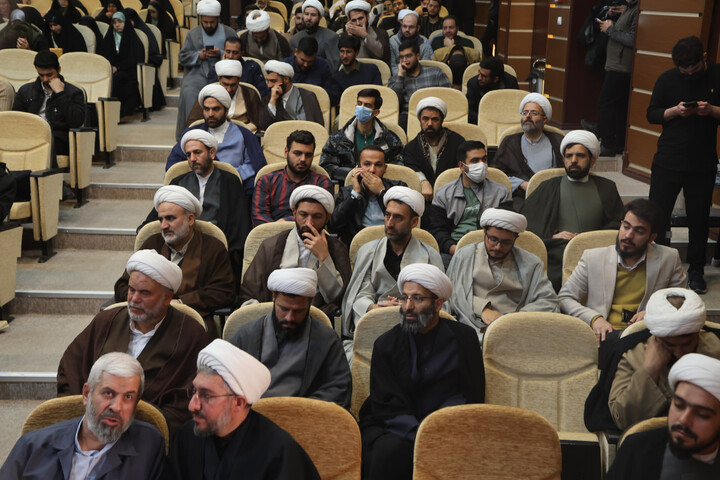 تصاویر / گردهمایی دانشجویان و طلاب بسیجی، پیشگامــان رهــایی