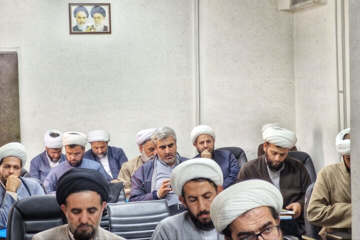 تصاویر/ برگزاری دوره تعالی۲روزه مدیران،معاونان و اساتید مدارس علمیه استان زنجان در قم