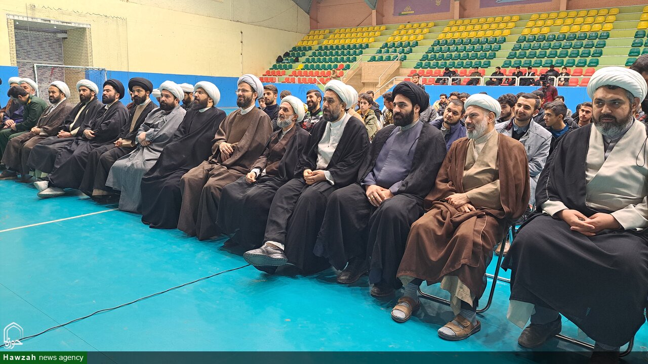 تصاویر/ افتتاحیه جشنواره فرهنگی ورزشی طلاب اردبیل