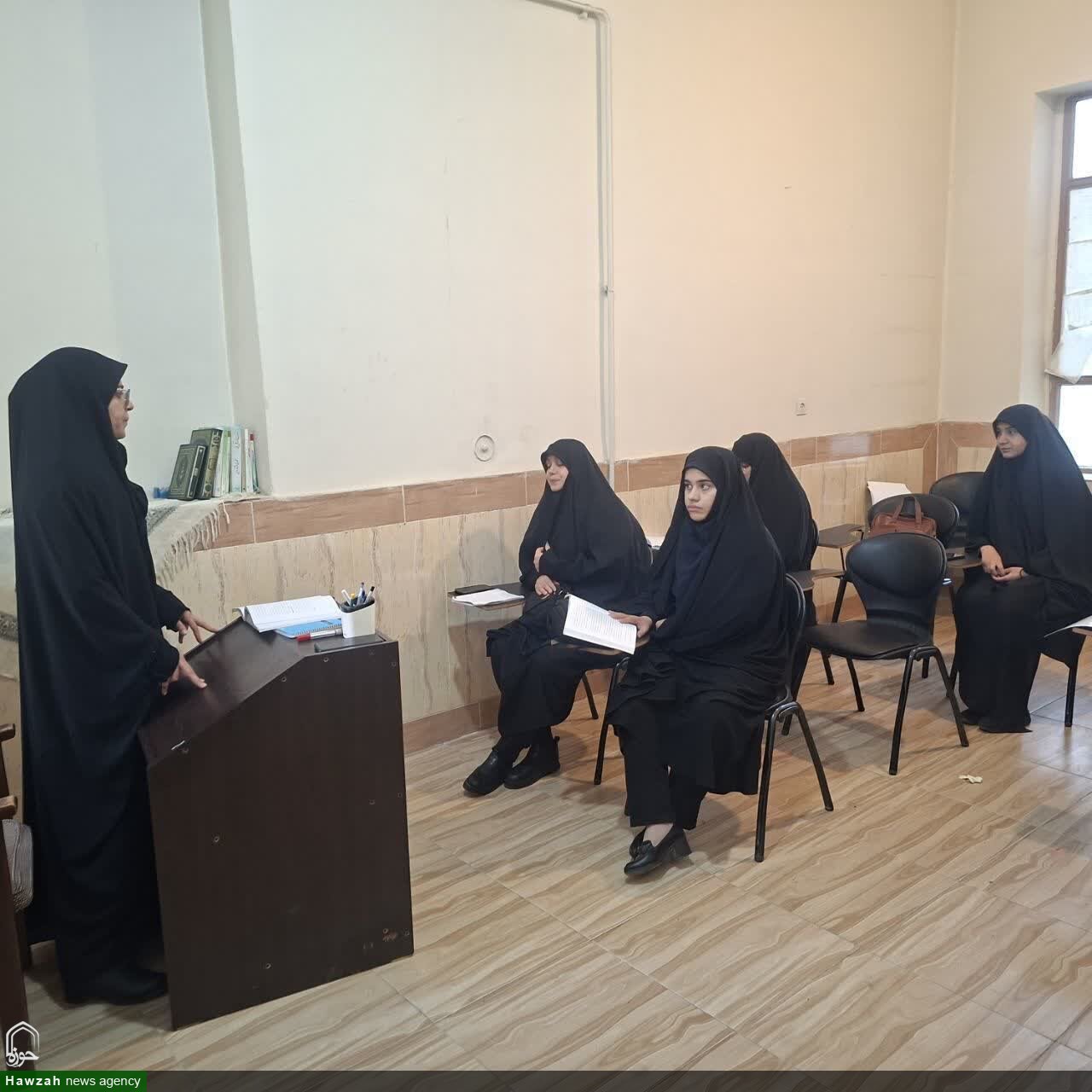 نشست معرفی شخصیت علمی استاد علی صفایی ویژه طلاب خرم آبادی