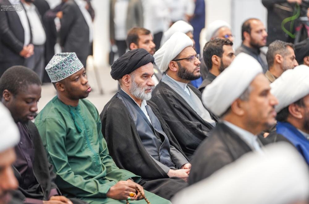 بِرَعَايَةِ العتبة العلوية المقدسة.. انطلاق أعمال المؤتمر الدولي الخاص باستذكار العلامة النائيني في النجف الأشرف