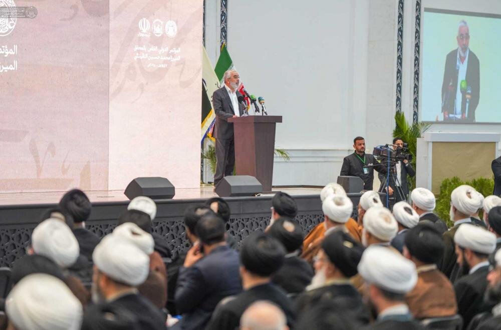 بِرَعَايَةِ العتبة العلوية المقدسة.. انطلاق أعمال المؤتمر الدولي الخاص باستذكار العلامة النائيني في النجف الأشرف