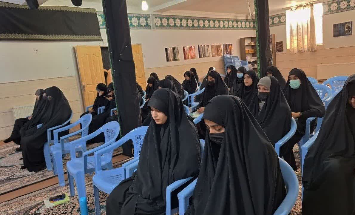 نشست تخصصی «انجام وظیفه؛ معیار ارزش‌گذاری انسان» در مدرسه ریحانه‌النبی(س) رفسنجان