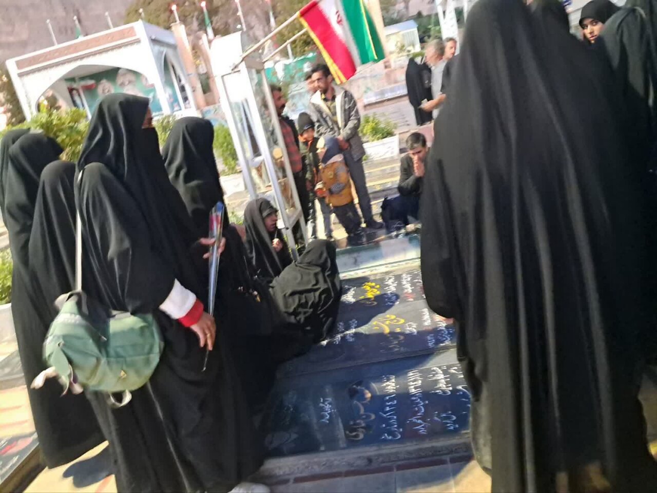 اردوی سیاحتی-زیارتی طلاب مدرسه علمیه الزهرا(س) شهداد در کرمان برگزار شد