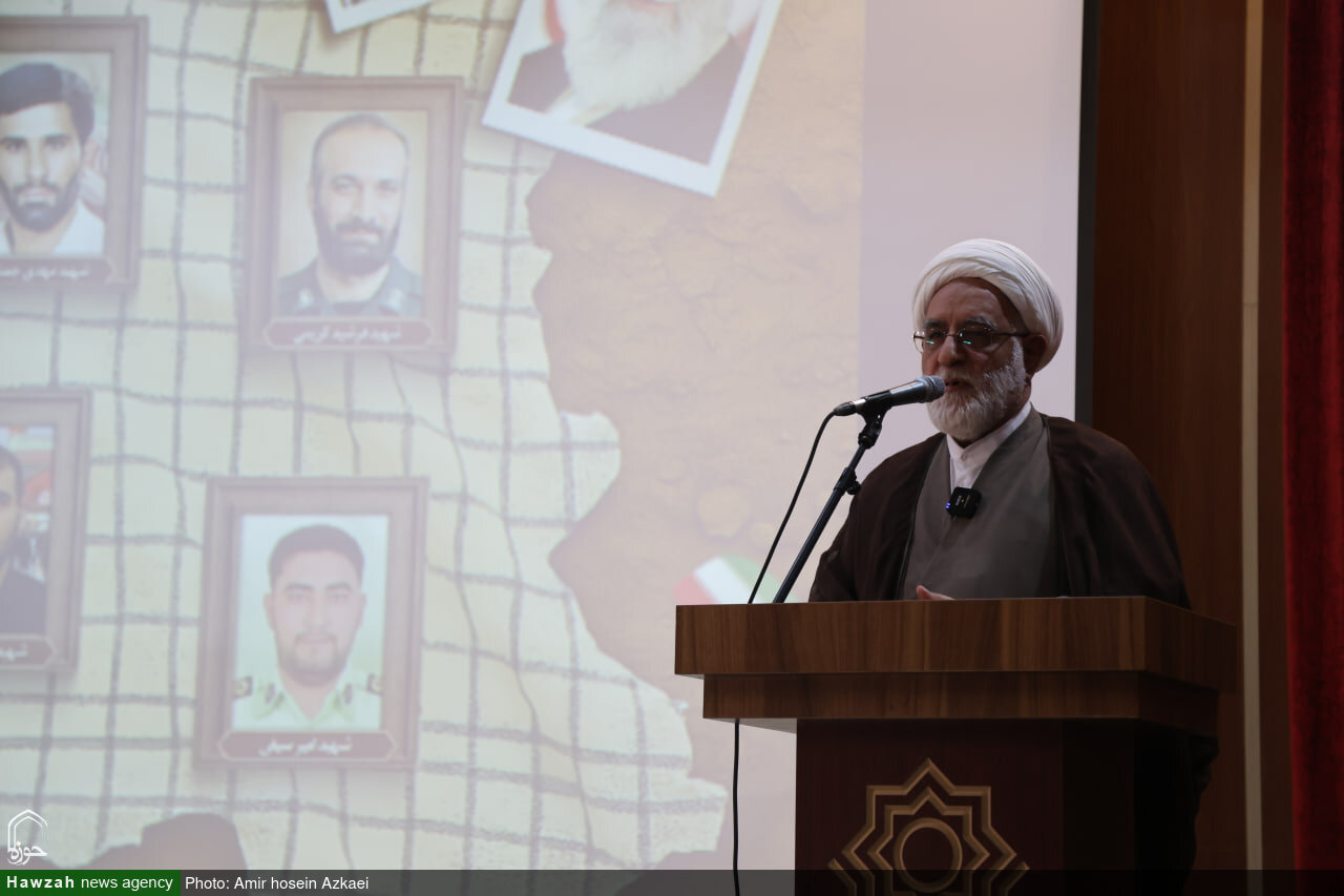 فرهنگ بسیج ستون پایداری ملت ایران در برابر توطئه‌ها است