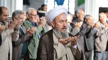 تصاویر/ اقامه نماز جمعه شهرستان شاهین دژ