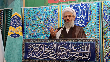 ضرورت مقابله با تهدیدات دشمنان حفظ انسجام ملی است