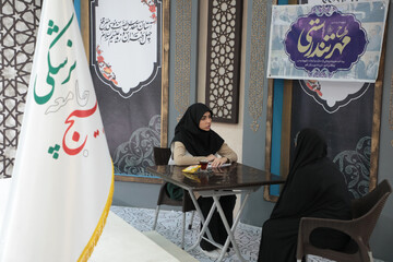 تصاویر/ به مناسبت هفته بسیج اجرای طرح مهر تندرستی در حرم حضرت موسی مبرقع(ع) قم