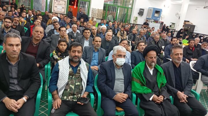 تصاویر/ گرامیداشت یاد و خاطرهٔ اوّلین شهید بسیجی نصرآباد(سفیدشهر)