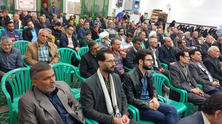 تصاویر/ گرامیداشت یاد و خاطرهٔ اوّلین شهید بسیجی نصرآباد(سفیدشهر)