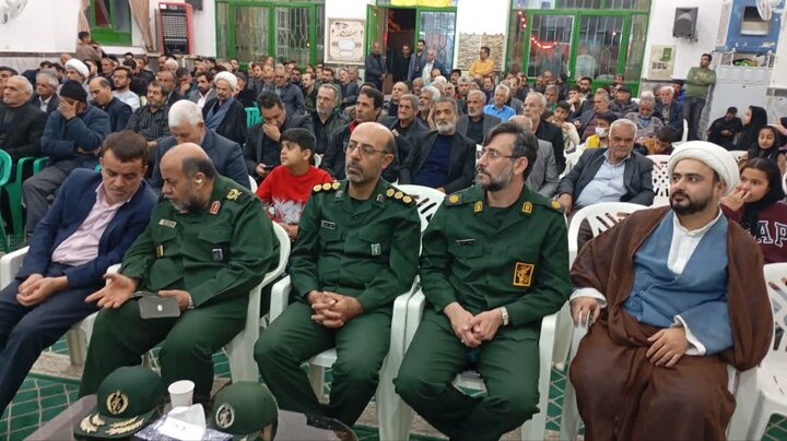 تصاویر/ گرامیداشت یاد و خاطرهٔ اوّلین شهید بسیجی نصرآباد(سفیدشهر)