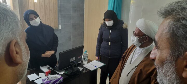 تصاویر/ حضورامام جمعه جوشقان قالی در مراسم کلنگ زنی سالن ورزشی شهرداری ومرکز جامع سلامت جوشقان قالی