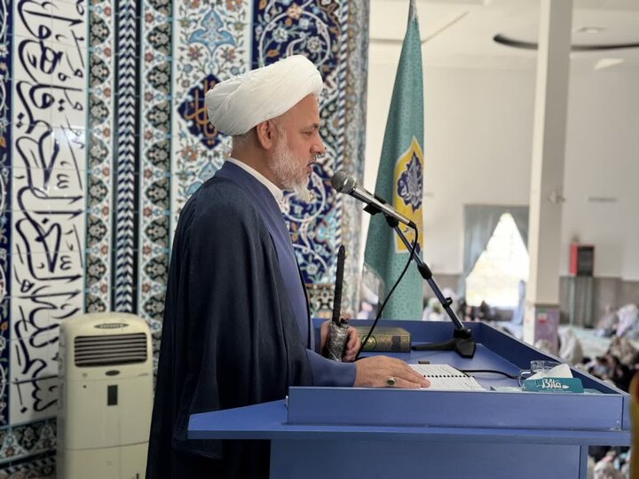 تصاویر/اقامه عبادی سیاسی جمعه در ساوه